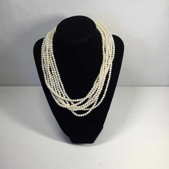 7 Strand Twisted Pearl Necklace 14 KT gold Clasp - Picture 4 of 8